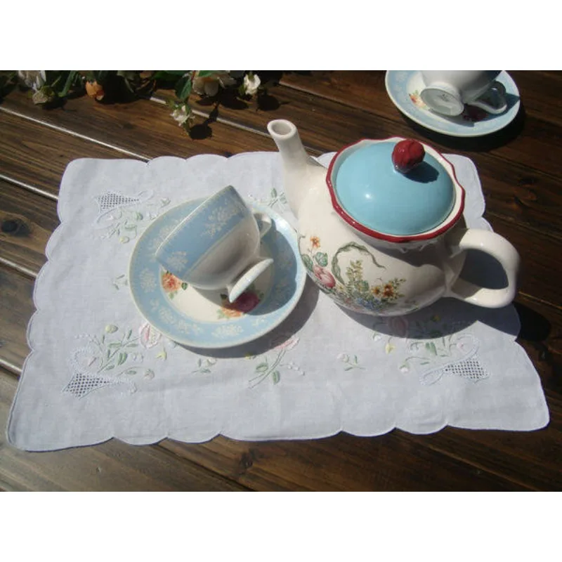 2PCS Pure Cotton Hand Embroidered British Retro Fabric Napkin Napkin Handkerchief