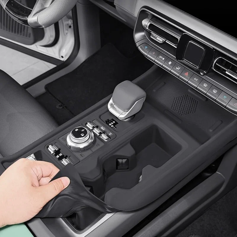 For Beijing BJ40 ePlus Dedicated Central Control Silicone Protective Pad Gear Shift Panel Mat Car Interior Modified Accessories