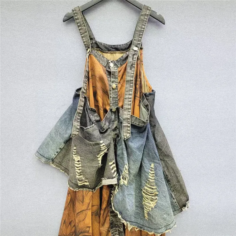 2025 Sommer Coole Mode Retro Distressed Alter-Reduzierung Design Nähte Unregelmäßige Träger Kleid Frauen