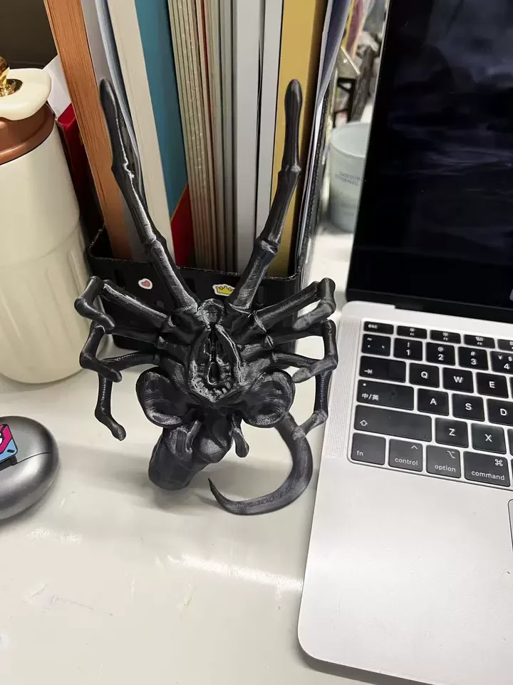 ثلاثية الأبعاد مطبوعة 18 سنتيمتر H الغريبة رئيس حامل هاتف المحمول فريد تحصيل تمثال الوجه هينغ الحشرات تصميم Bla ماجيك سلسلة ديكور المنزل