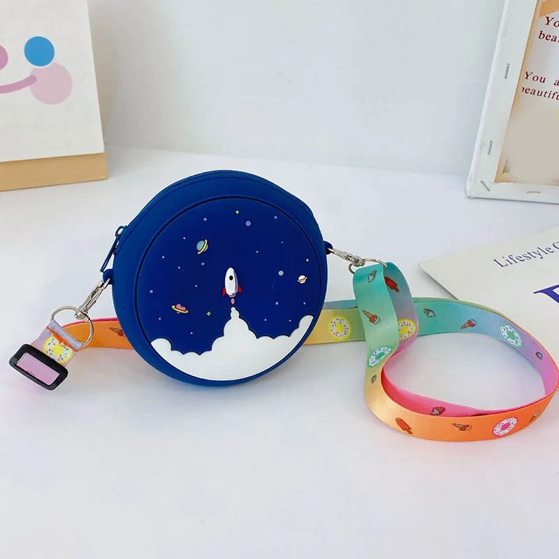 1 Silicone Rainbow Round Crossbody Coin Bag Kid Toddler Girl Children Shoulder Handbag Adjustable Strap Holiday Travel Pocket
