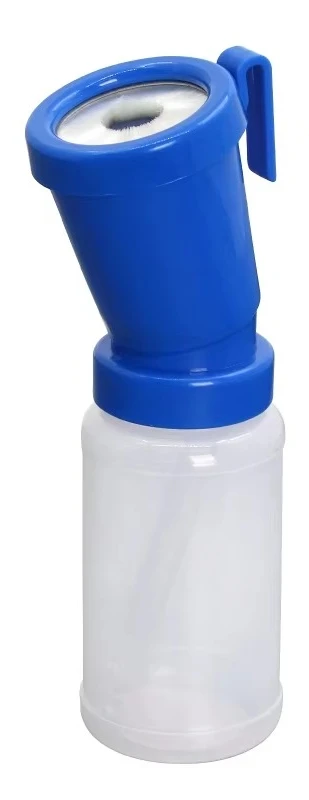 300Ml PP Material Veterinary Medicinal Bath Cup with Brushed Milk Nozzle Dip Cup