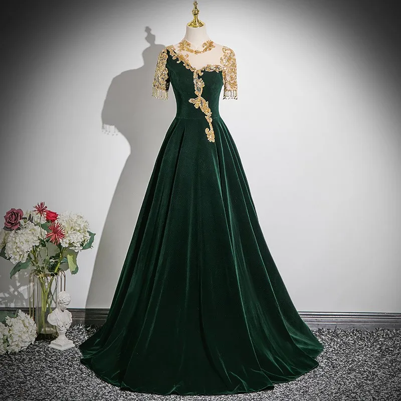 

Dark green piano performance temperament host art test singing dress