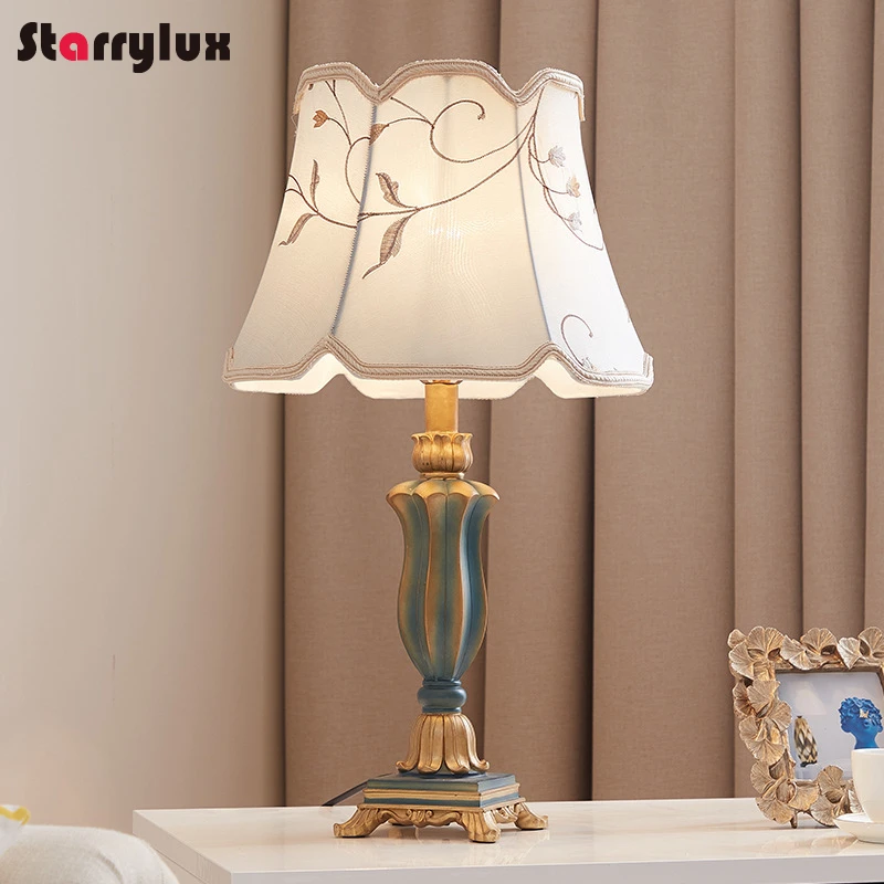 

European Luxury Vintage Table Lamp American Classic Bedside Lamps Romantic Wedding Room Decor