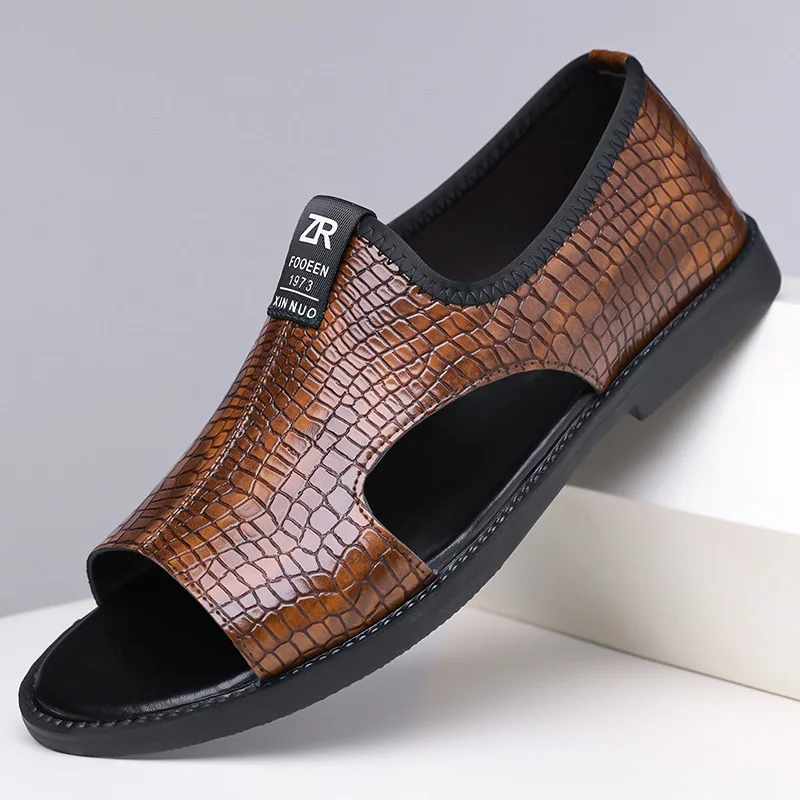 

Plus size sandals men's new casual soft-soled non-slip outer beach shoes Roman