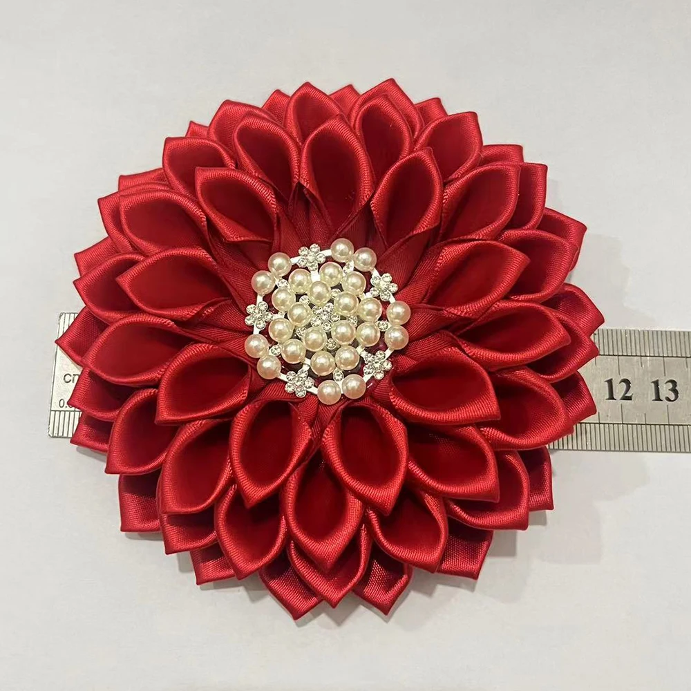 Solid red Silk Ribbon Corsage Pin Flower Brooch Jewelry For Club Members Gifts