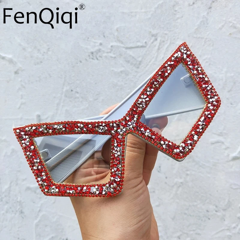 

Diamond Cat Eyes Cooling Sunglasses Women Luxury Rhinestone Large Sun Glasses Female Outdoor UV Crystal Shiny Ladies Eyewear