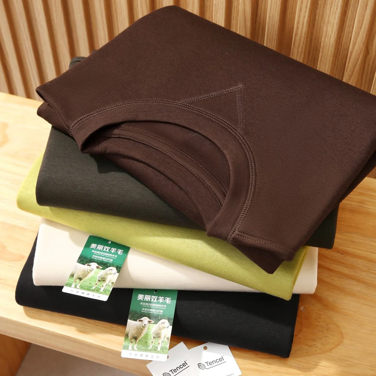 

Luxury Modal Wool Blend Long Sve round Ne Thermal Fce Men's Color T-irt Faion Urban Sle Breathable Comfor...