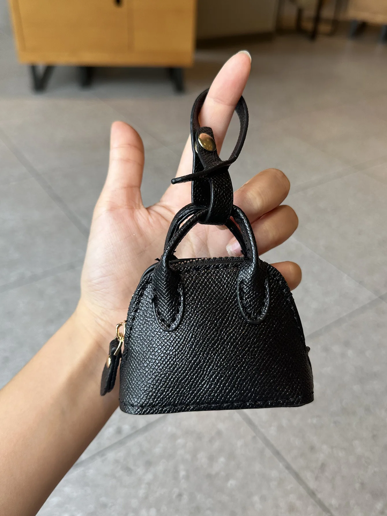 

Мини-кошелек-ракушка для женщин, универсальный модный кошелек для монет, сумка для наушников, женская маленькая сумка с подвеской