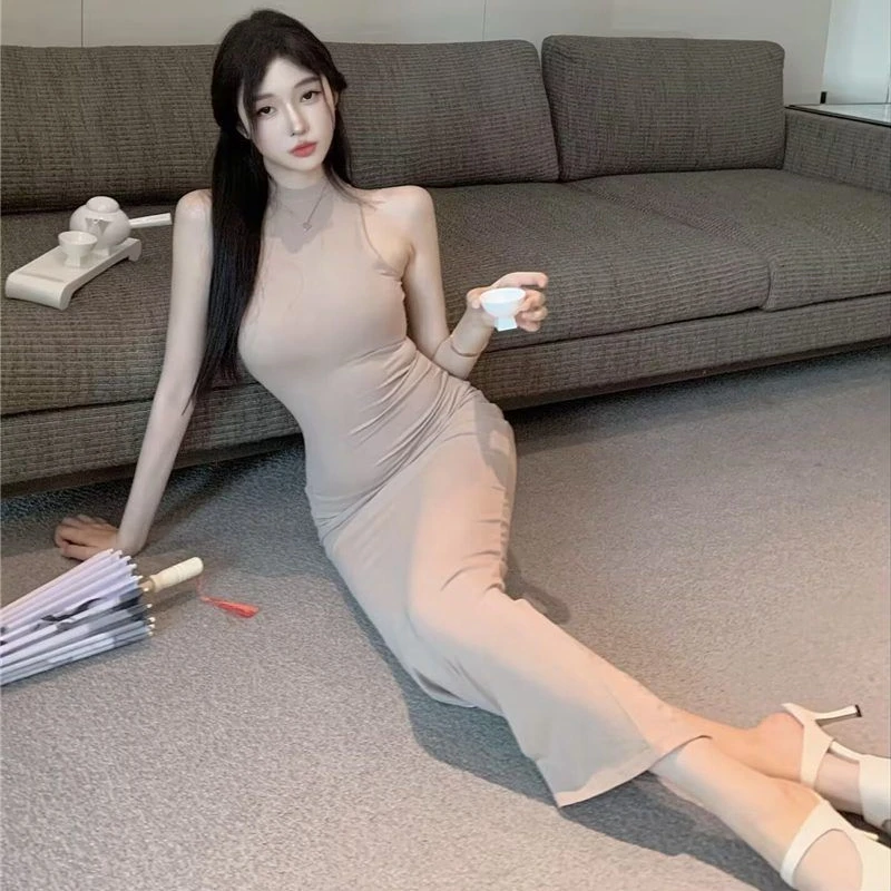 2025 Zomer Mouwloze Sexy Split Billen Jurk voor Vrouwen Koreaanse Mode Slim Fit en Afslanken Temperament Elegante Lange Jurk