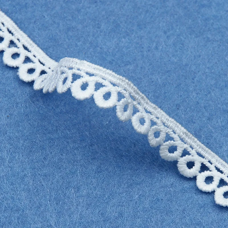 

50Yds Hollowed Out Lace Trim, Water-soluble,DIY Headwear, Wedding Dress Splicing Accessories 1.1cm Wide
