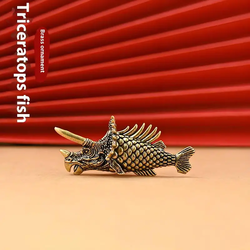 1pcs Brass Fish Figurines Retro Lucky Animal Statue Miniatures Ornament Home Decor Desk Decoration Tea Pet Cute Gifts