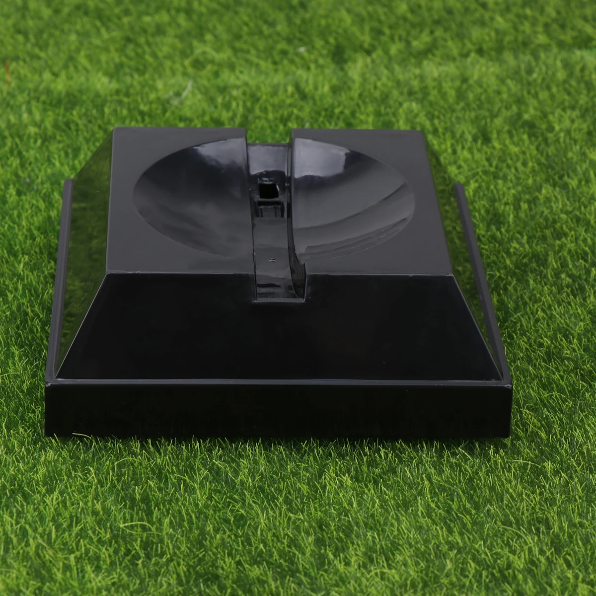 

Practical Ball Stand Display Holder Rack Support Base for Soccer Volleyball Basketball Football Rugby Ball (Square Base - Black)