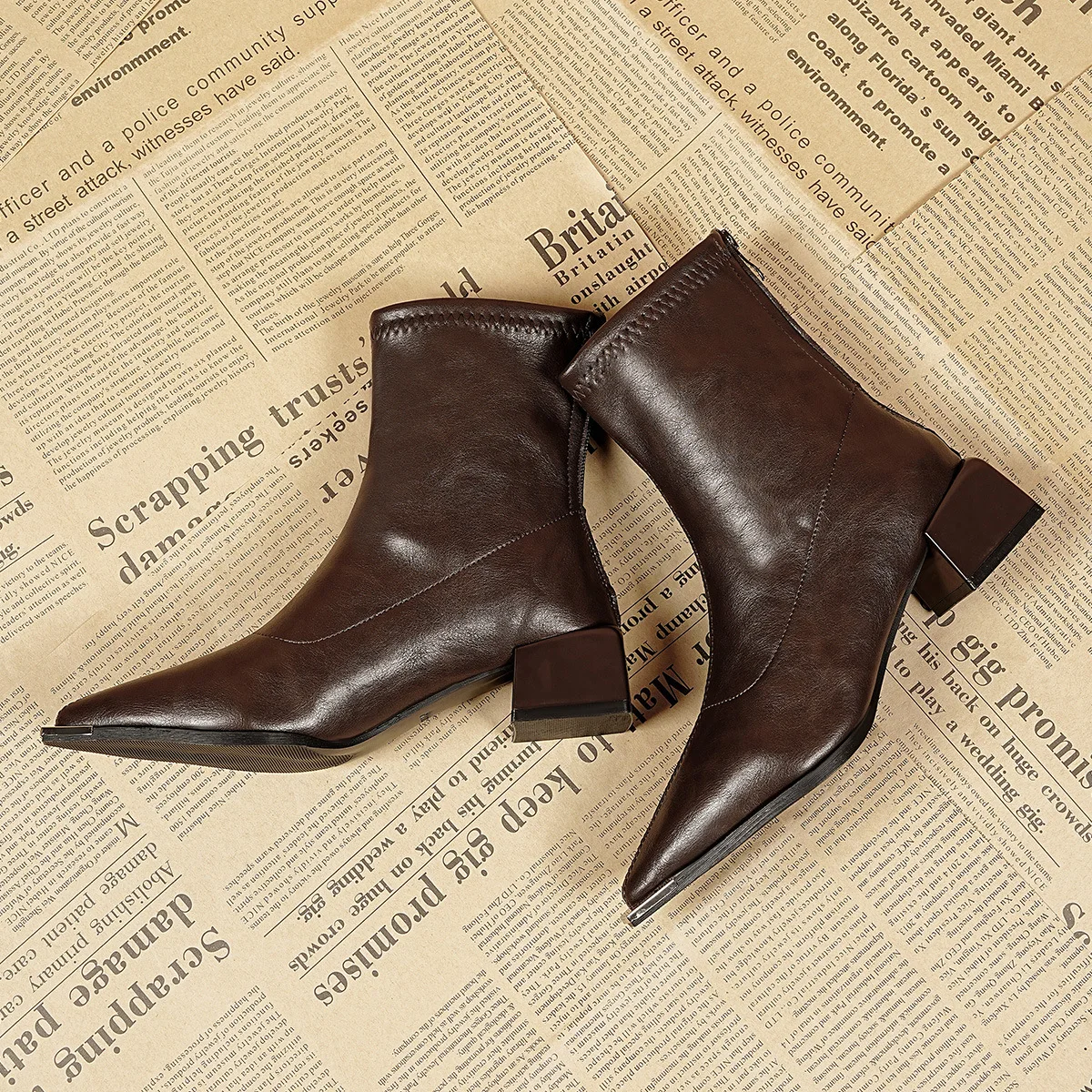 Comemore Ankle Boots for Women New Fashion Pointed Toe Solid Color Versatile Ladies Shoes High Heels Women\'s Outwear Short Botas