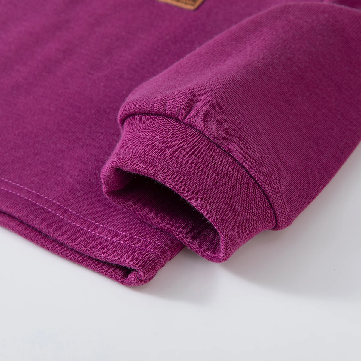 Mädchen-Strickset mit Fleece-Futter, 2-teilig, für Herbst und Winter, Rundhals-Oberteil mit langen Ärmeln und ausgestellte Hose, warmes Outfit für den täglichen Gebrauch, für Kinder. – Detail 9