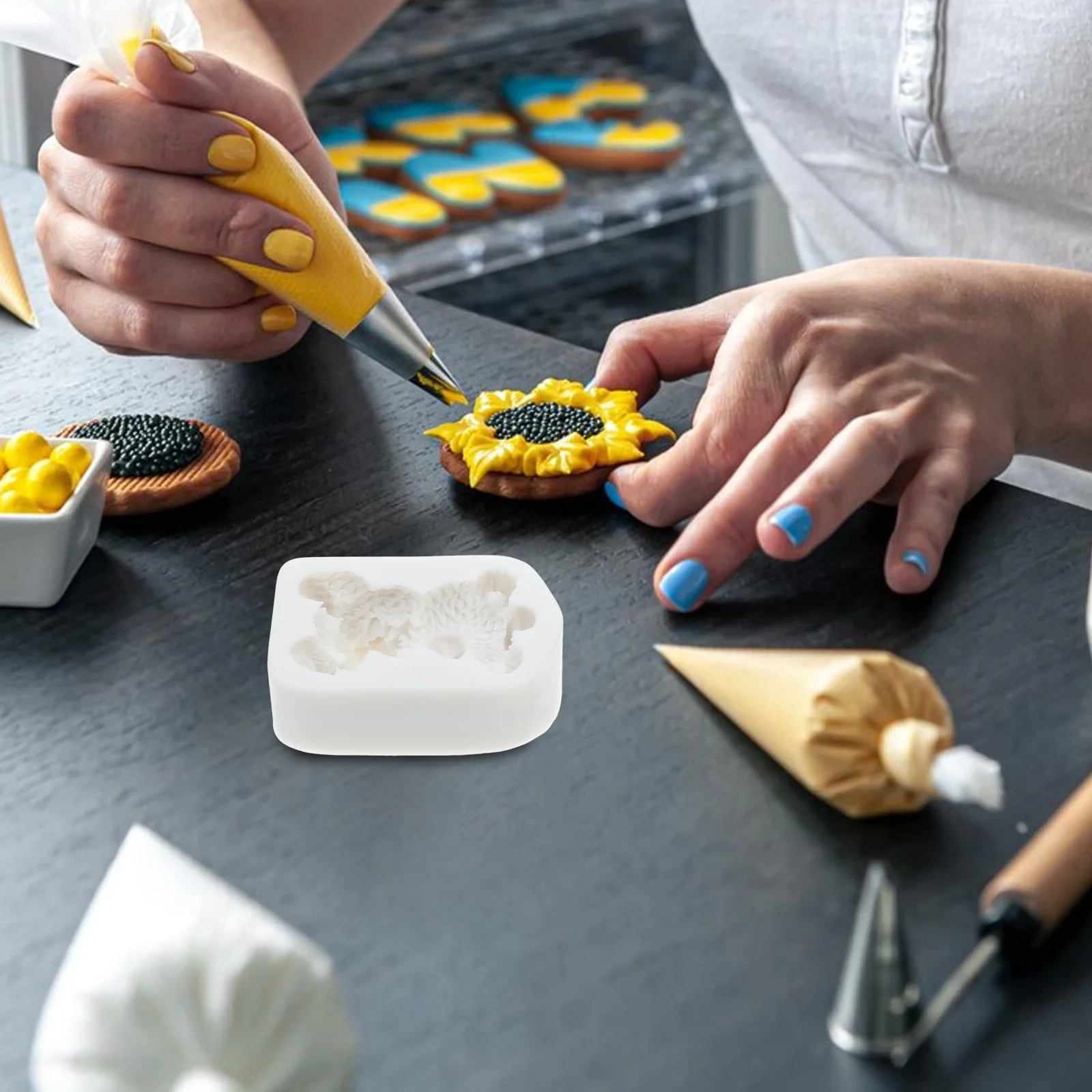 

Silicone For Chocolate Fondant Decorations Pastry Shower Cupcake Toppers Reusable Small Size Animal Baking Diy Chocolate