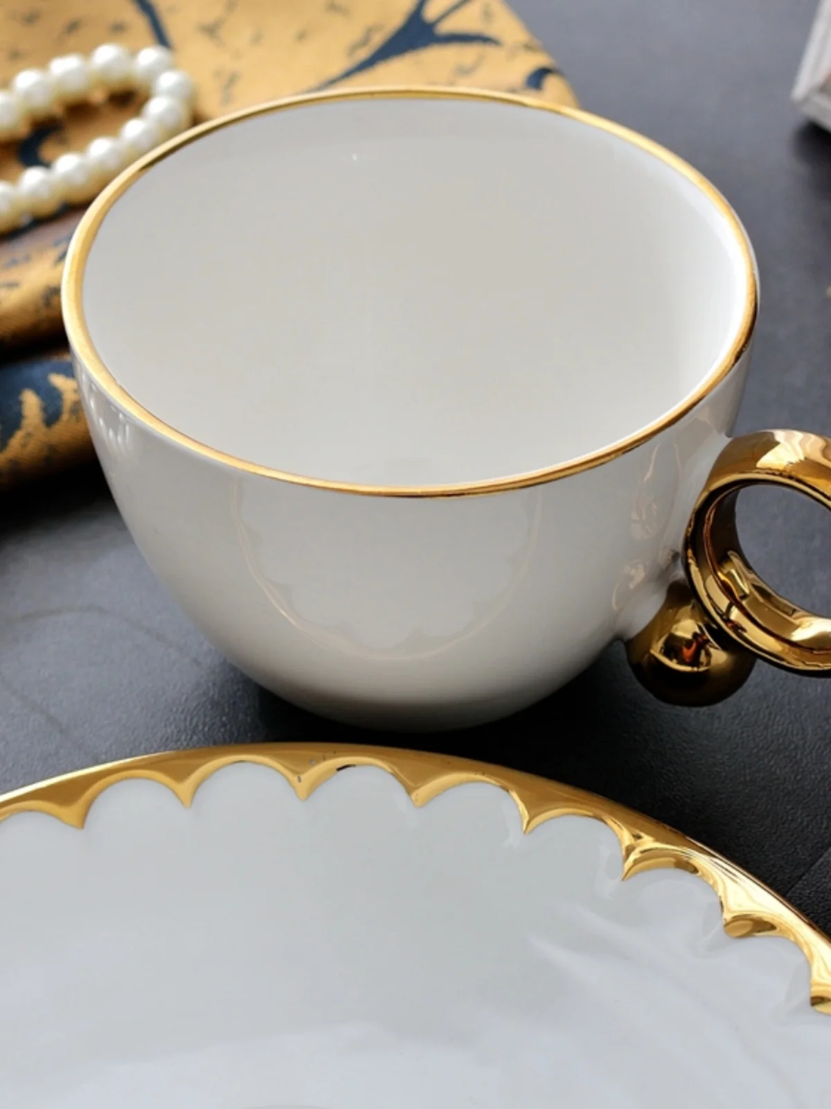 100/200ML Nordic Style Simple White Craft Ceramic Coffee Cup And Dish Set Gilded Border Dining Cup With One Ceramic Spoon