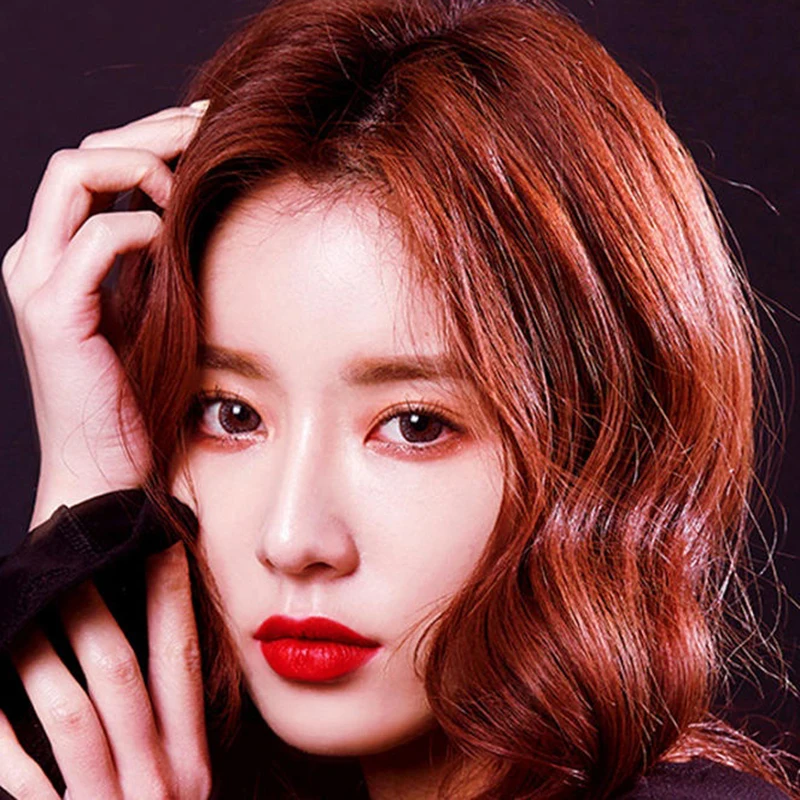 أحمر شفاه غير لاصق، مكياج شفاه، مكياج يدوم طويلاً، ملمس ناعم، أحمر شفاه ثلاثي الألوان، أحمر شفاه غني ثلاثي الألوان