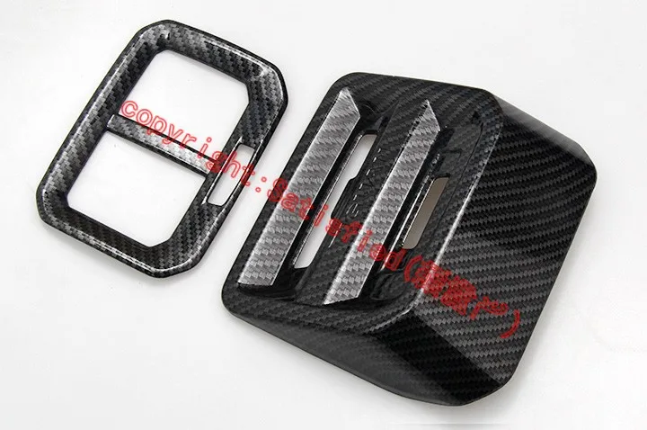 Carbon fiber Style Rear Air-Condition Vent Outlet Cover Trim For Volkswagen VW TIGUAN L 2017 2018 Car Accessories Stickers view 3
