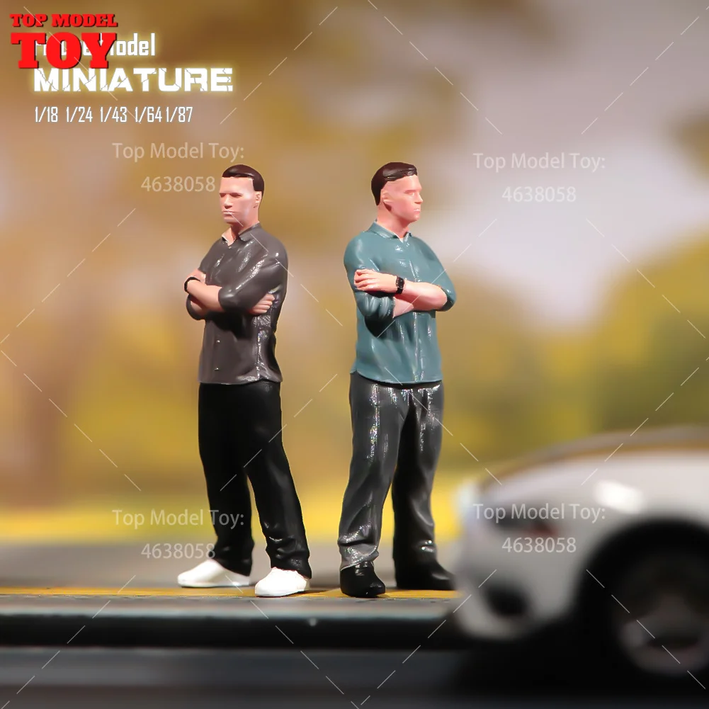 Painted Miniatures 1/24 1/64 1/43 1/87 Stand Posture Paul Walker Male Scene Figure Doll Unpainted Model For Car Vehicles Toy