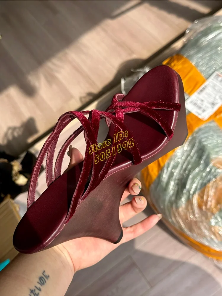 

Red Slik Strappy Slippers Open Toe Platform Strange Style Slip On Fashion 2025 Summer Spring Women Runway Dress Shoes Handmade