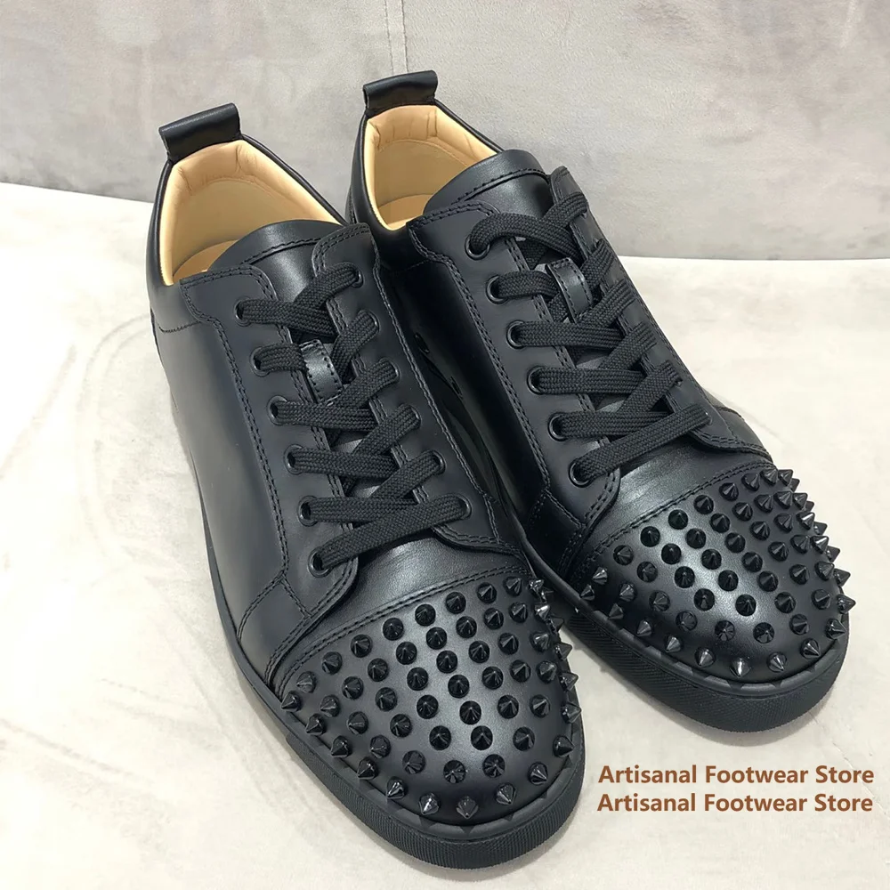 

Rivets Lace-Up Flat Sneakers Designer Men's Shoes Stylish Casual Leather Shoes Wear-Resistant Board Shoes Handmade Men's Shoes