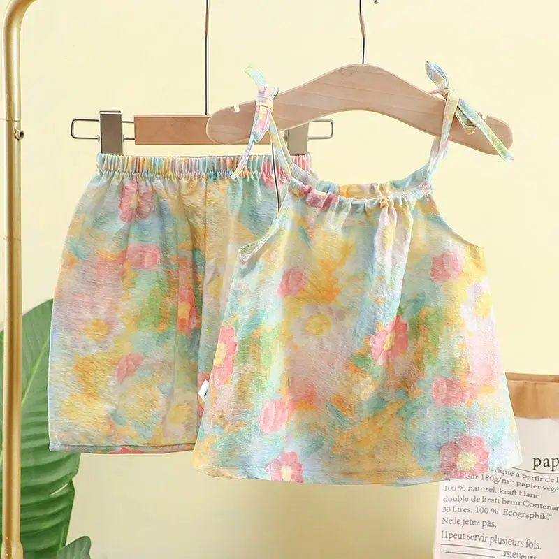 2026 Spring Summer New Oil Painting Suspender Set for Girls Cool Two-piece Set for Baby Stylish Vest Shorts Set