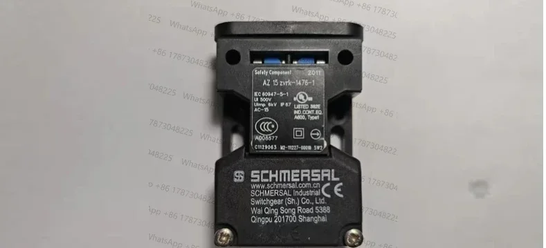 AZ15ZVRK-1476-1 Limit Safe Switch 100% New Original