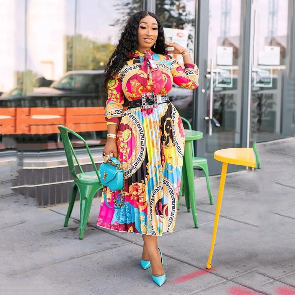 

New Spring and summer European-style plus-size women's dress with artistic printed pleated three-quarter sleeves