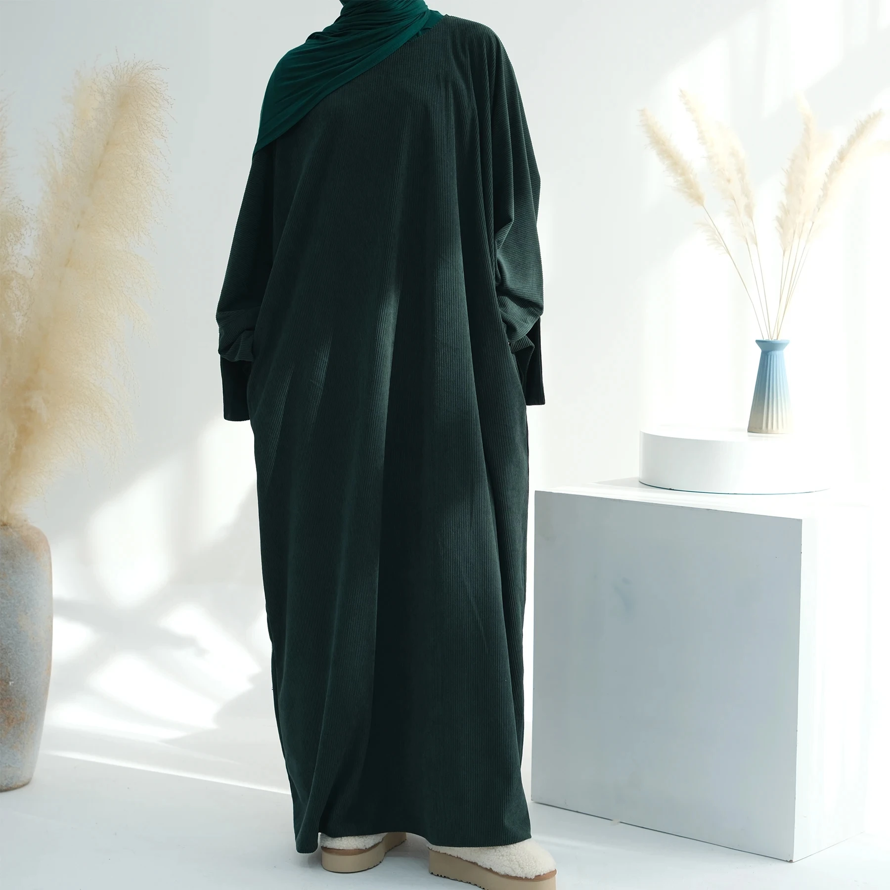Corduroy Abaya for Women Winter Islamic Clothing Loose Hijabs Robe Muslim Long Dress Dubai Turkish Modesty Kaftan Ramadan