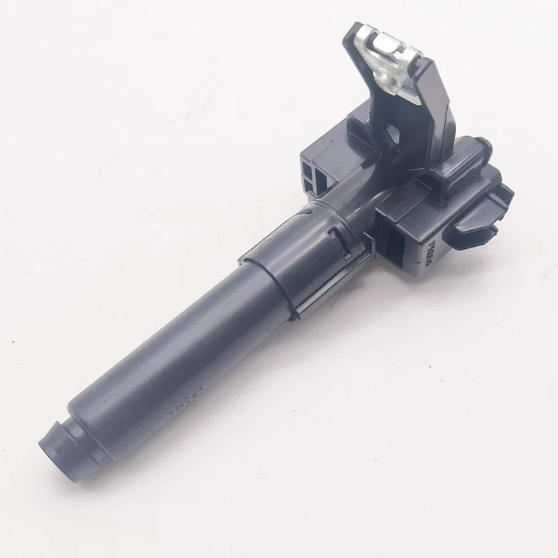 FOR GS300 GS350 2015+ Headlamp Washer Nozzle  85208-30100 85207-30100