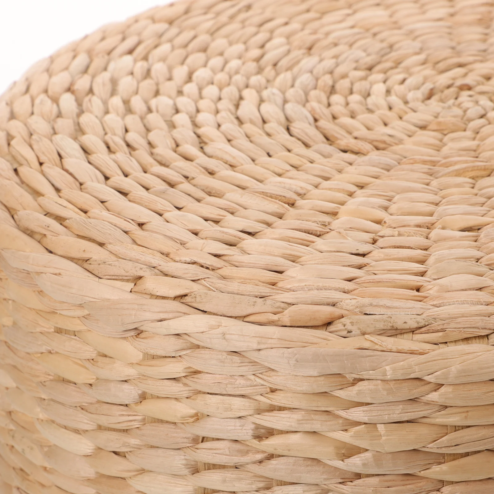 

Woven Stool Small Shoe Changing Step For Garden Yard Decor Lightweight Multi-Function Low Stool For