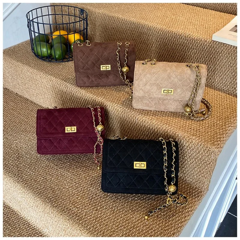 

Modish Women's Tote Bag Crafted From Meadow-Printed Leather Featuring Casual High-End Lasting Lightweight Daily Look​