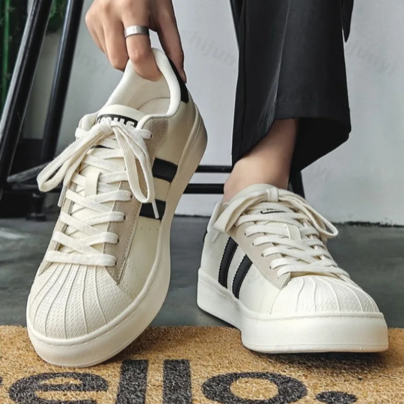 

2025 Autumn New Men's Concise Design Low Top Casual Shoes Fashion Trend Versatile Comfortable Non Slip Lace Up Platform sneakers