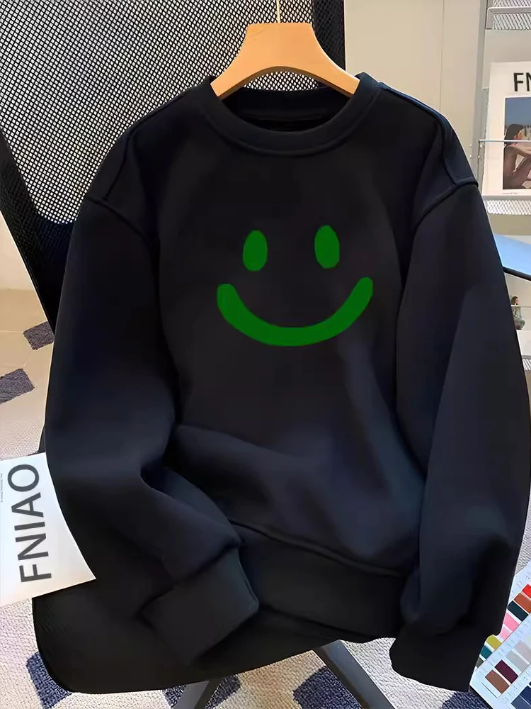 

Толстовка с длинными рукавами на флисовой подкладке, свободного кроя, теплая, с принтом, плотная, удобная, осенне-зимняя.