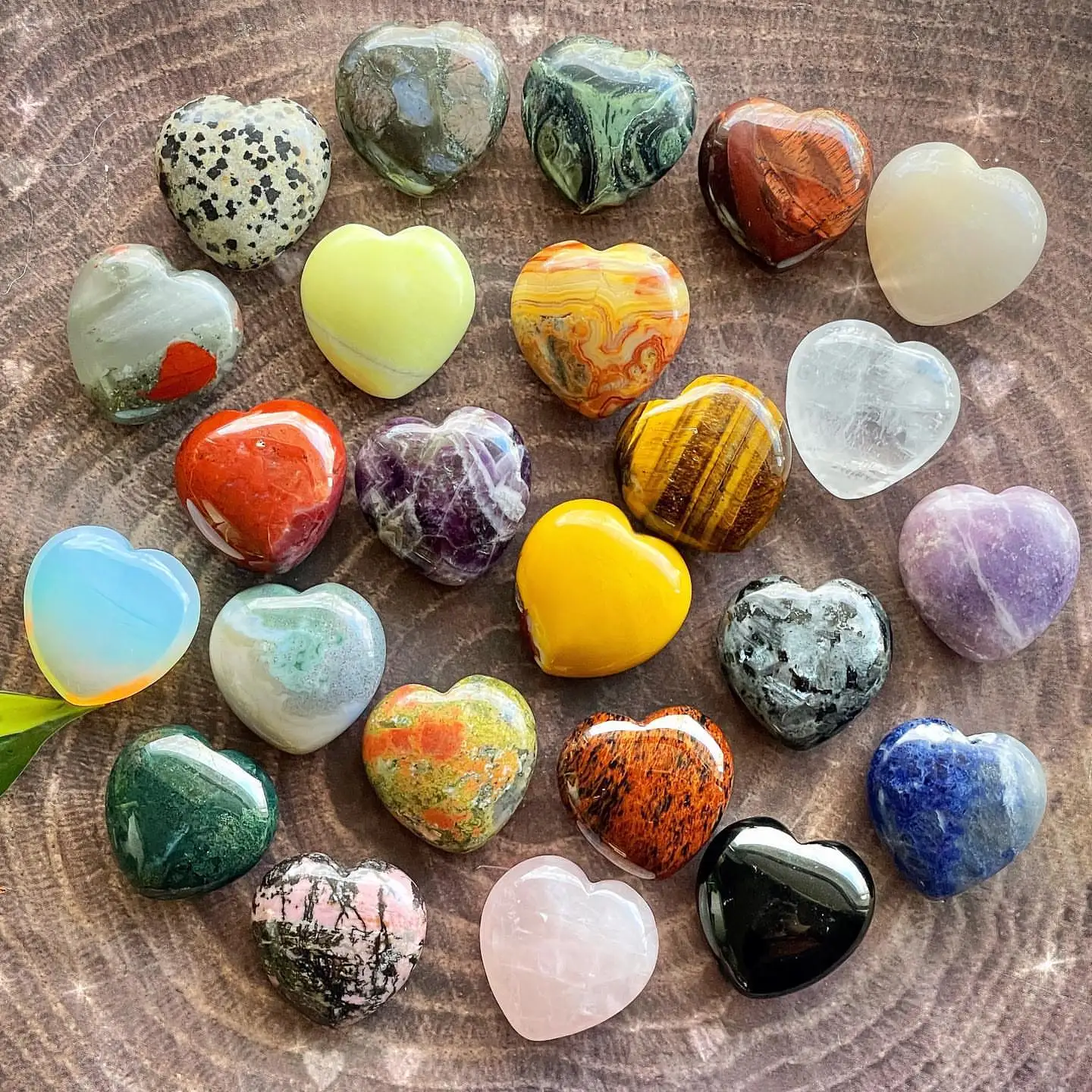 1PC Heart Shape LOVE 30MM Natural Crystal Amethyst Agate Irregular Mineral Healing Stone Gravel Specimen Home Decoration