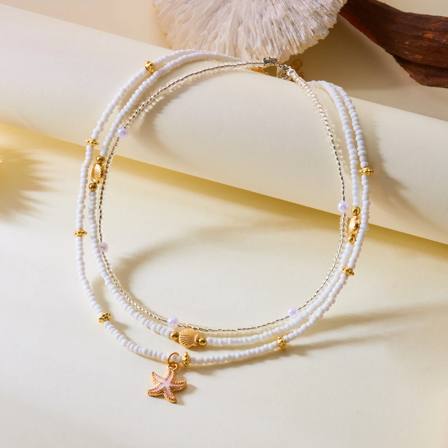 Ozean-inspiriertes Mehrschichtiges Perlenketten-Set für Frauen Seestern-Muschel-Perlen-Stil Boho Strand-Schmuck Sommer-Urlaub Accessoire – Detail 5