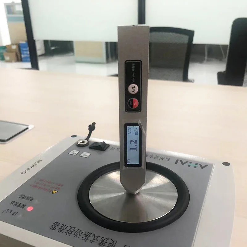 High Precision Pen Vibration Tester Digital Portable Vibration Tester Acceleration Displacement Speed Vibration Pen