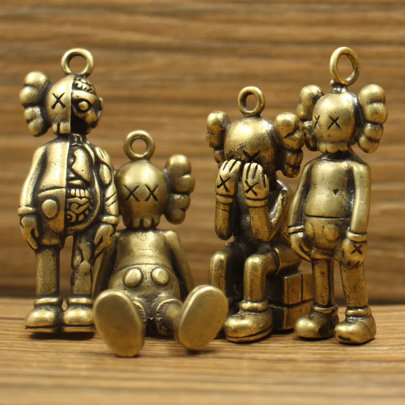 New Brass Couple Cartoon Doll Metal Figurine Car Keychain Pendant Decorative Figurines Kawaii Accessoires Miniatures