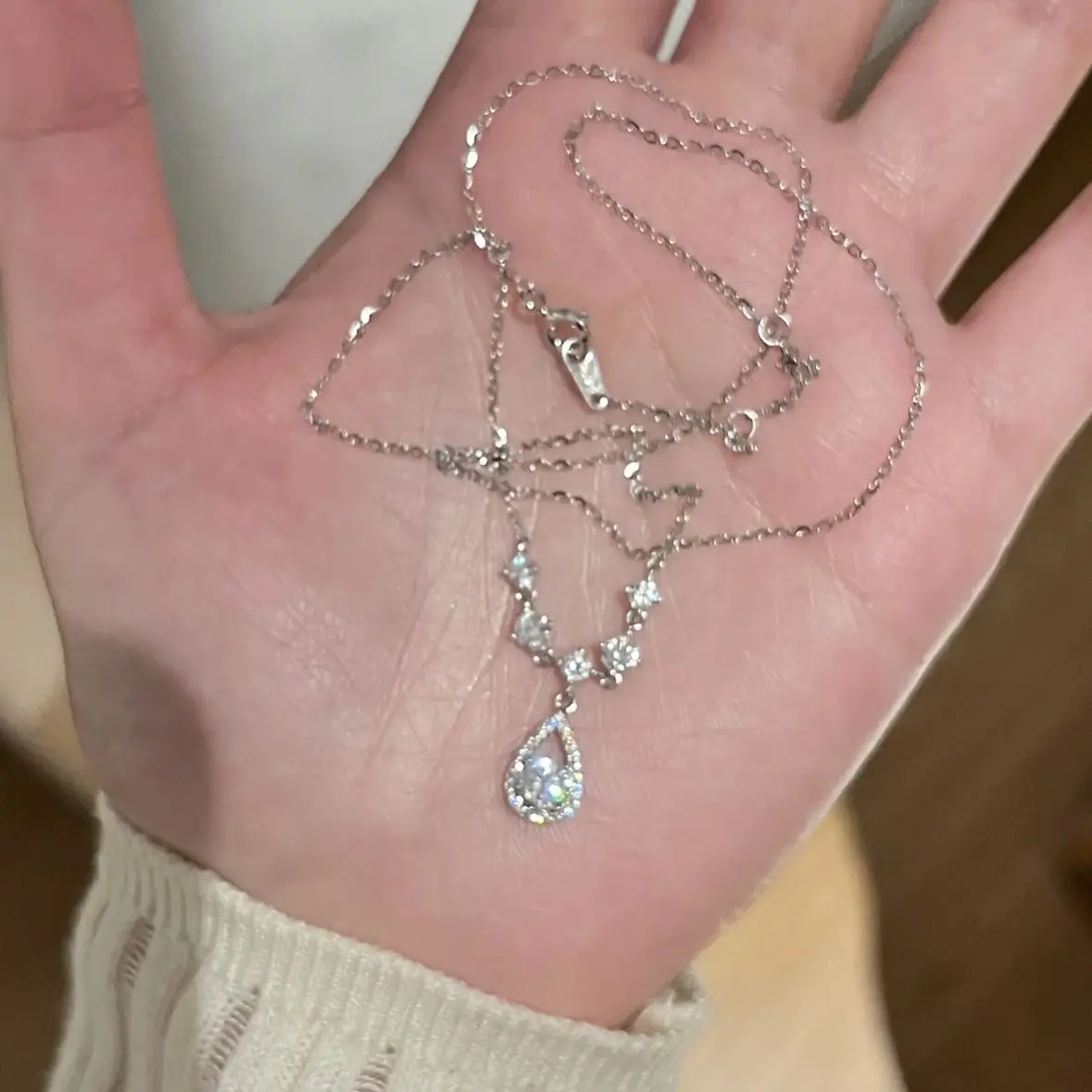 

925 sterling silver water drop necklace for women ins light luxury niche high-end versatile temperament collarbone chain gift