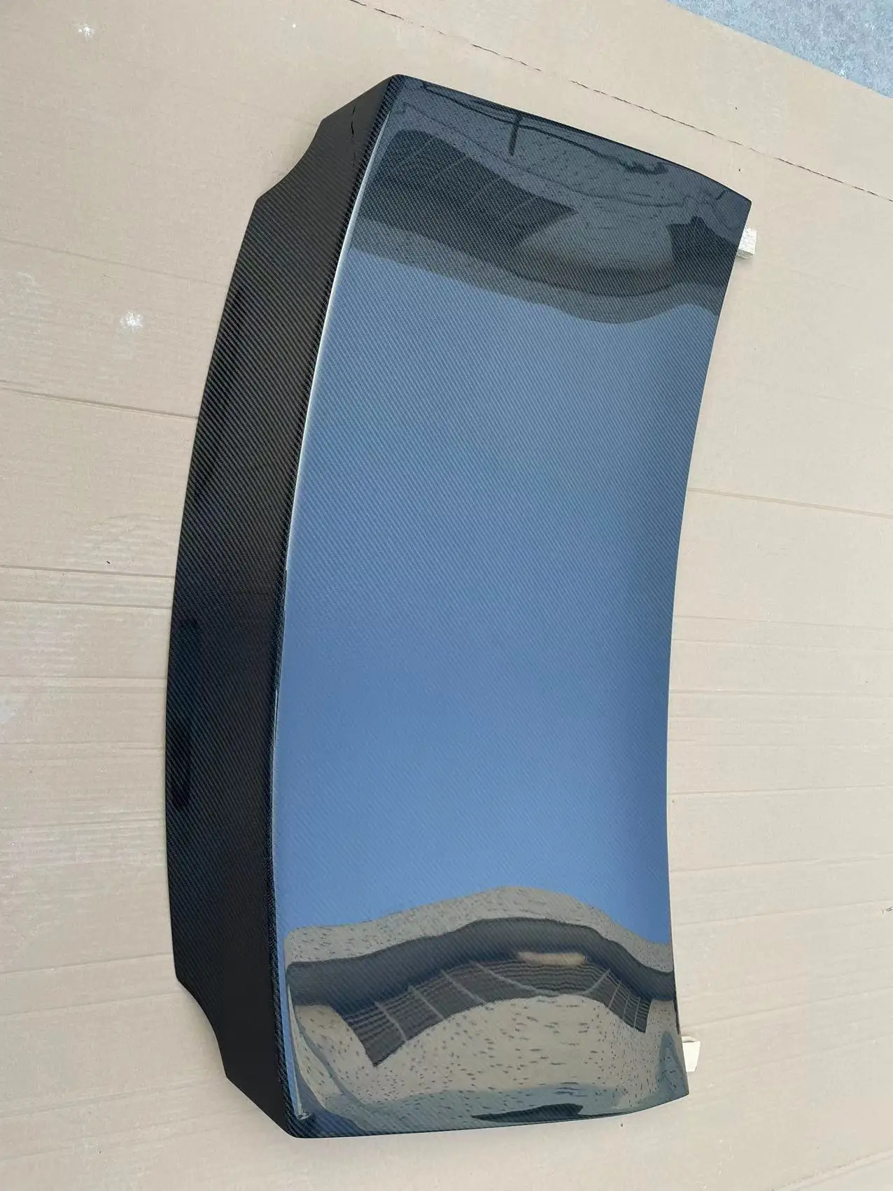 Montaggio perfetto Fibra di carbonio Parti di automobili di alta qualità Baule posteriore in fibra di carbonio stile OEM per Nissan Gtr R35 Gt-r35