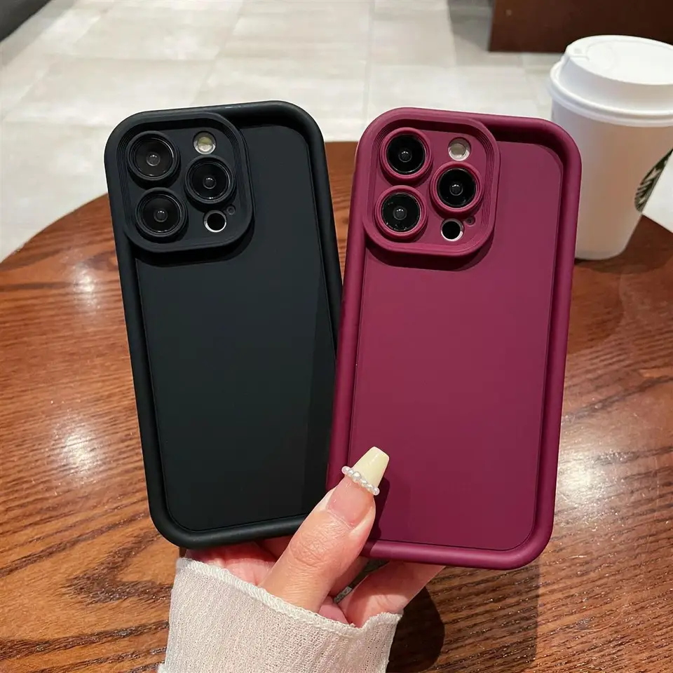 Funda de silicona suave premium de color sólido para iPhone 16e 16 Pro Max 15 14 Plus 13 12 Mini 11 Pro, a prueba de golpes 4