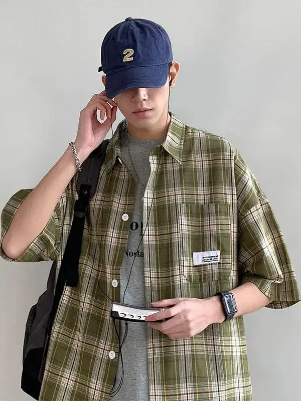 

Men's Plaid irt Five Quarter Sve Turn-down Collar Casual Summer Faion Loose Fit Printed Cotton irt for Young Men