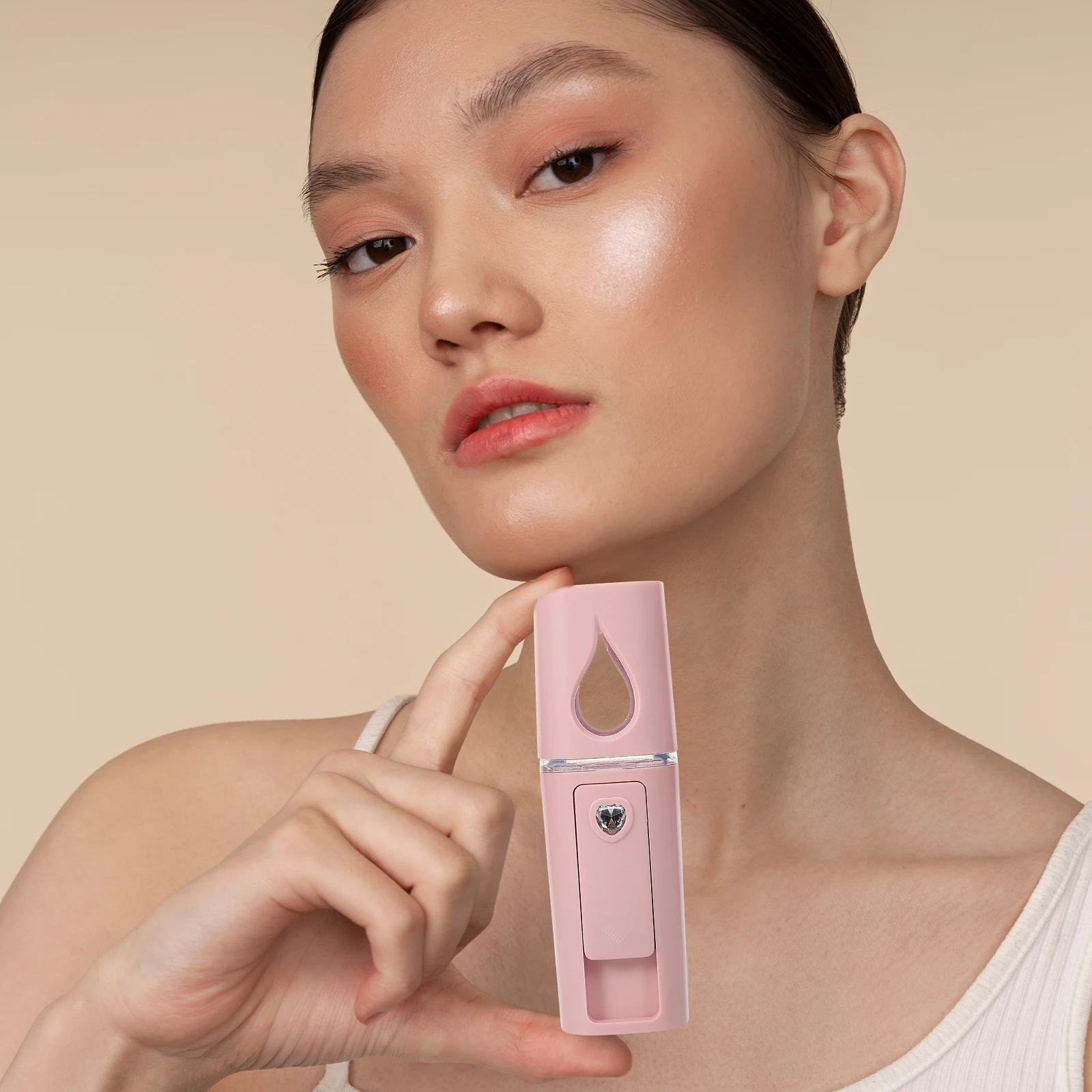 

Mini Facial Portable USB Charging Humidifier Pink Face Mini Facial Sprayer Instrument Steam Cleaner