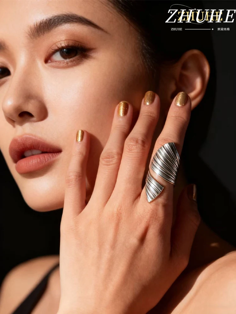 

Fashion Jewelry Accessories Unisex Geometric Ring for Men & Women, Edgy Street Style Finger Ring