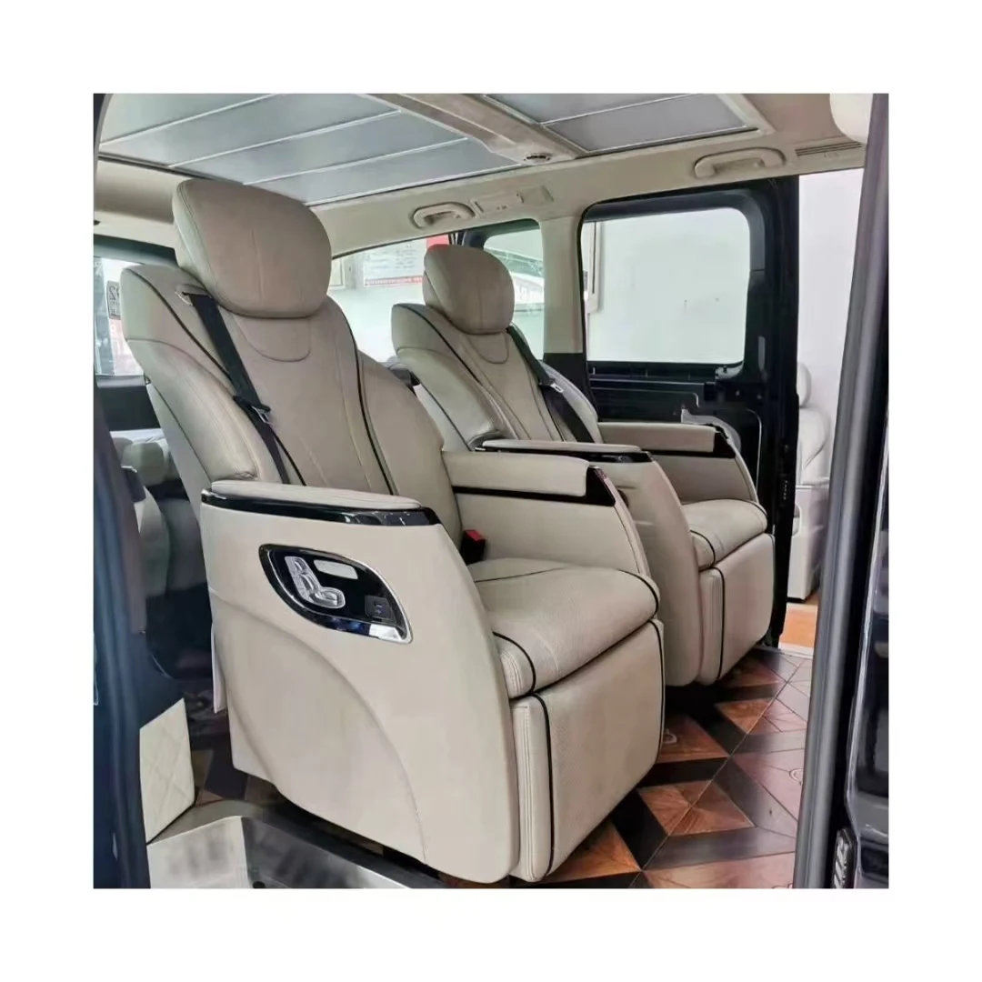 Customized products：Logo Color Universal New Style Version 3 Fiber Glass Bucket Seats Sports Car Seats