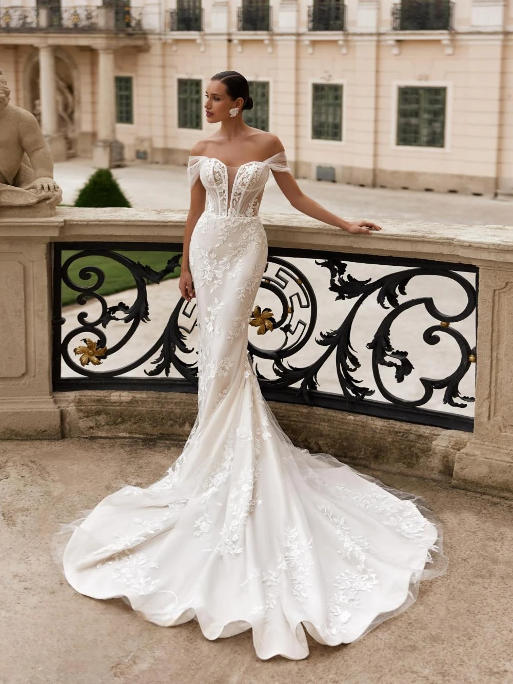 

Ivory Elegant Lace Appliques Mermaid Long Wedding Dress Off Shoulder Backless Bridal Gown 2026 New Customized Dresses For Bride