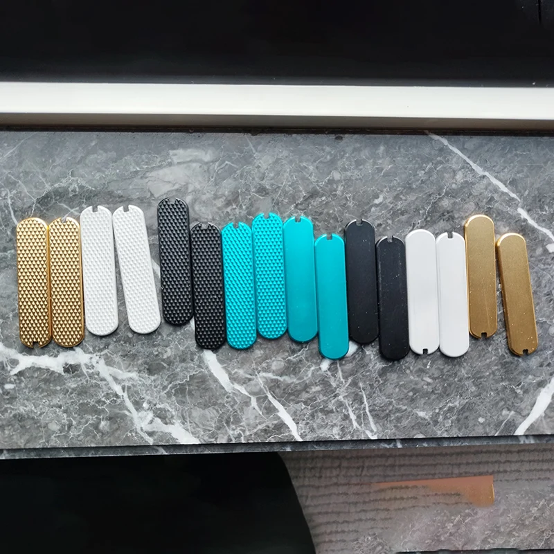 8 Cores, 2 Padrões, Lâminas CNC, Cabos de Liga de Alumínio e Placas de Empunhadura para Facas Victorinox Swiss Army 0.6463 NailClip 580 de 65MM