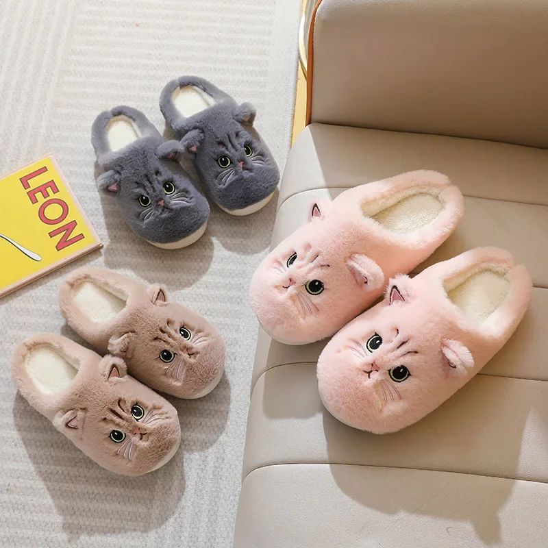 Pantoufles en peluche chat pour femmes et hommes, chaussures chaudes, toboggans, chat de dessin animé mignon, pantoufles floues, chaussures souples,