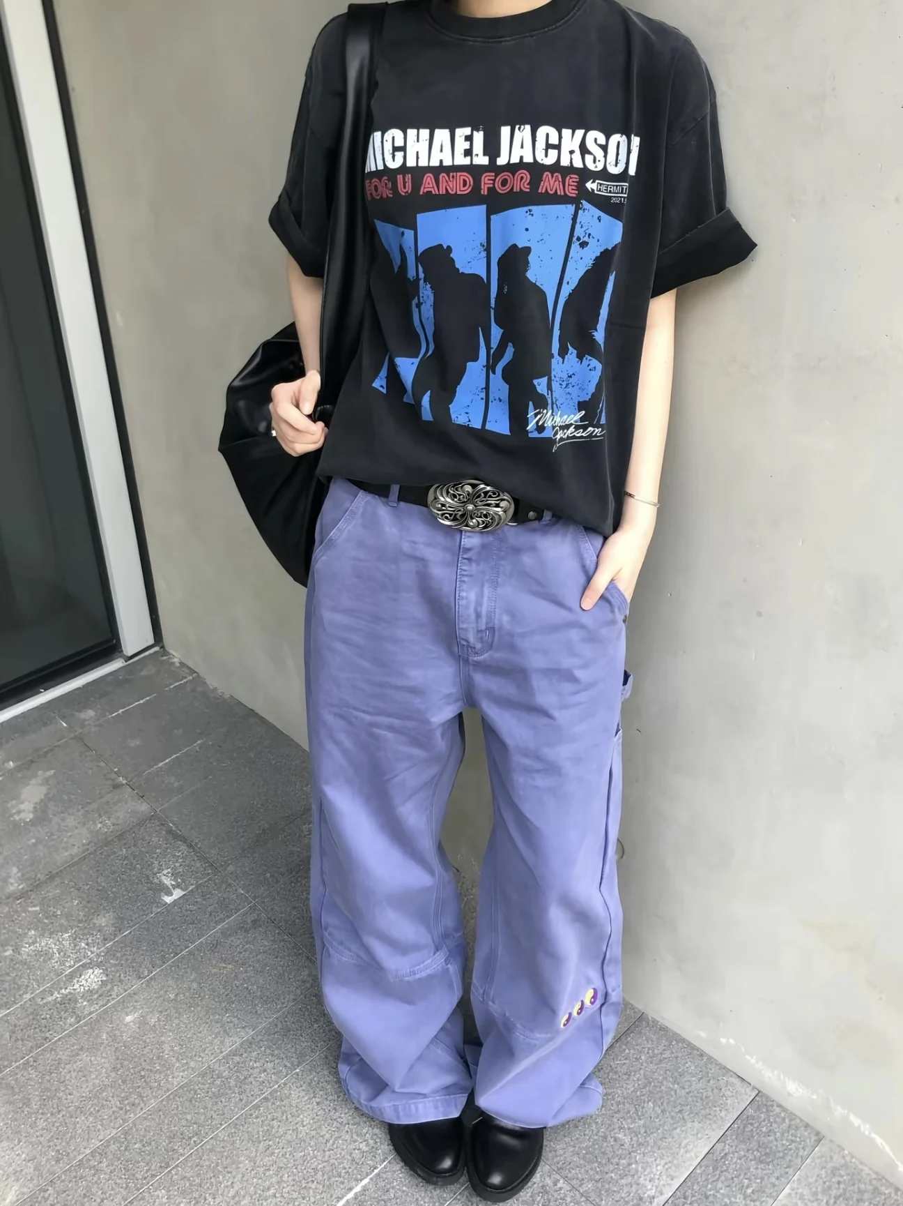 

Vintage American Streetwear High-Waisted Loose Fit Blue Washed Denim Jeans for Men And Women Summer Breathable Comfortable